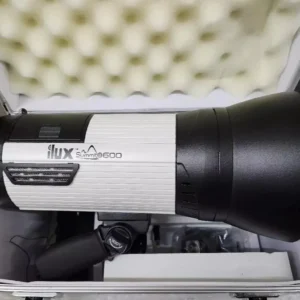 iLux™ Summit 600C II TTL Wireless Flash Head + FREE Transmitter, Flight Case